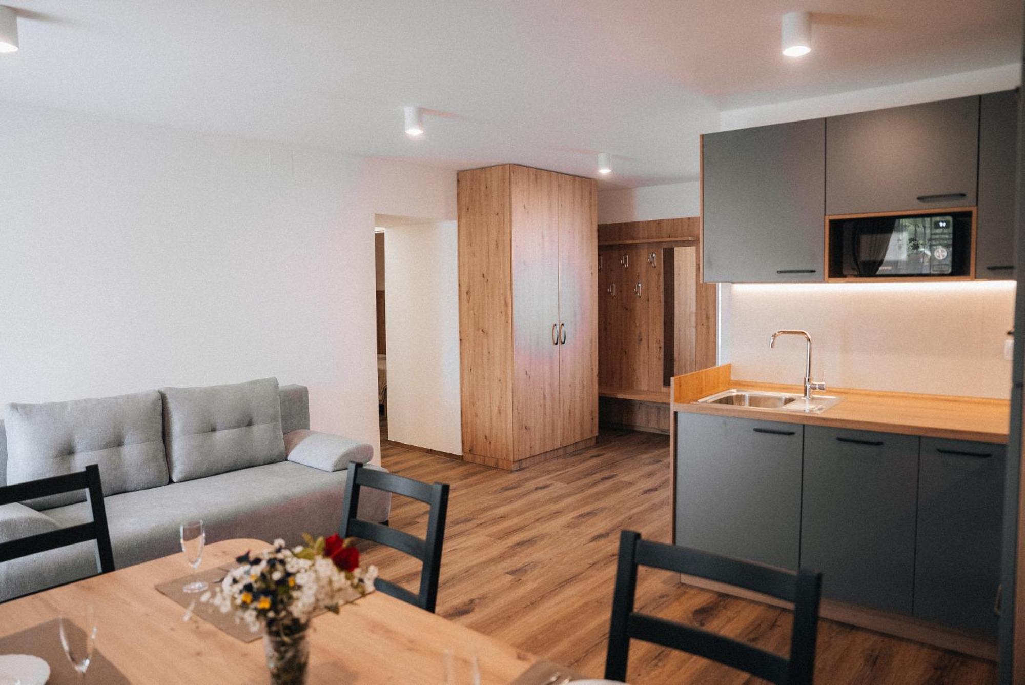 Podlipnik Apartments Kranjska Gora Ngoại thất bức ảnh