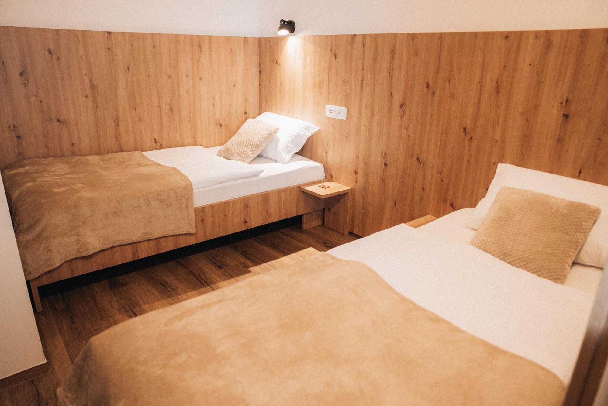 Podlipnik Apartments Kranjska Gora Ngoại thất bức ảnh